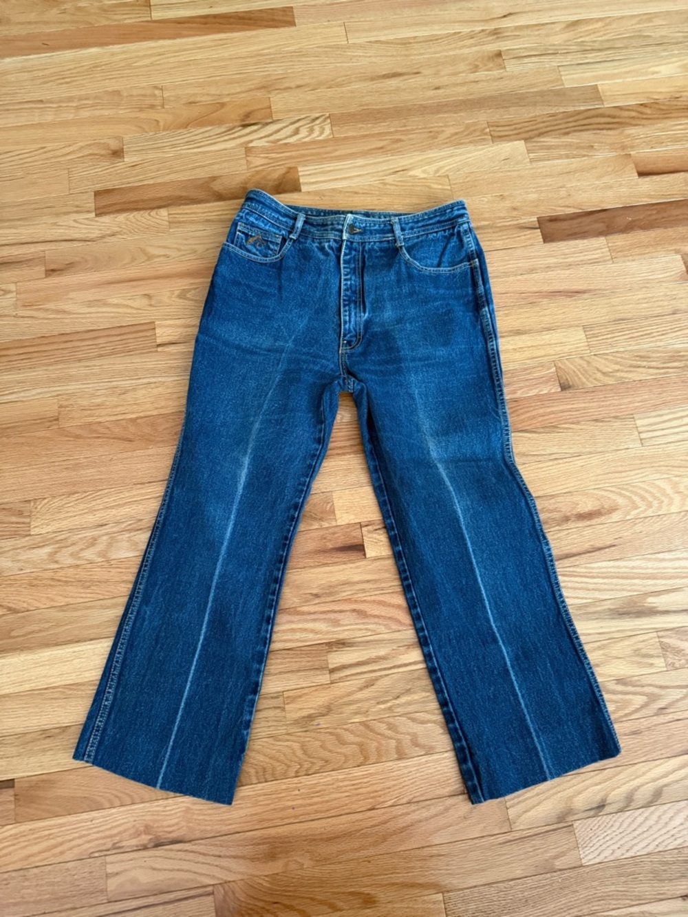 Vintage Jordache Women's Straight Leg Jeans in Dark Blue Denim